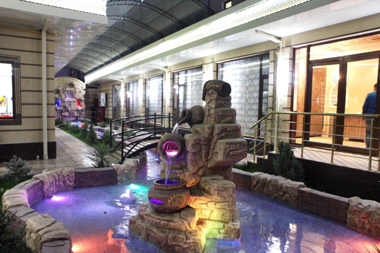 Hotel Naxshab Qarshi Exterior foto