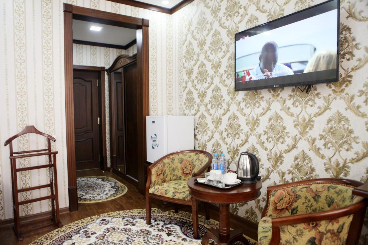 Hotel Naxshab Qarshi Exterior foto