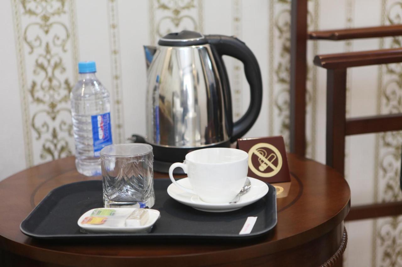 Hotel Naxshab Qarshi Exterior foto