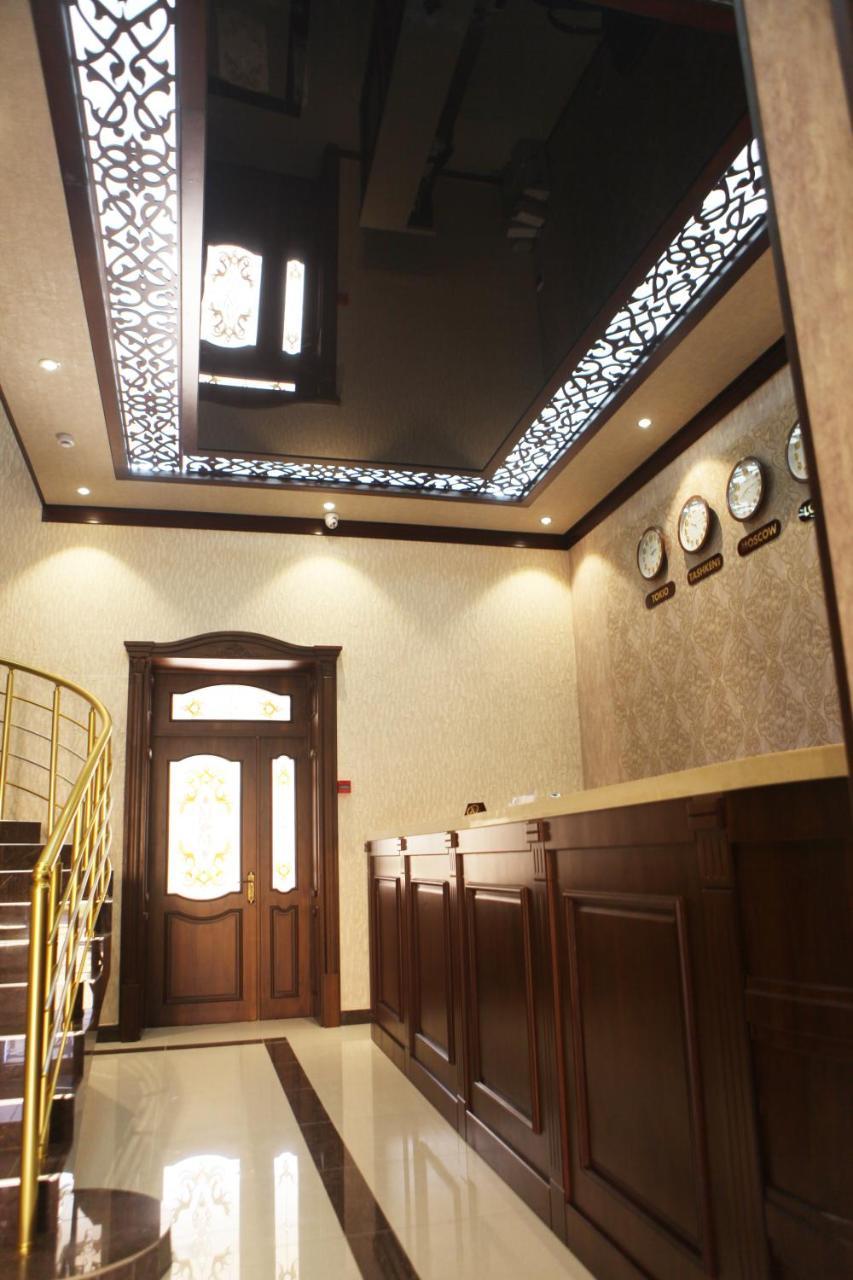 Hotel Naxshab Qarshi Exterior foto
