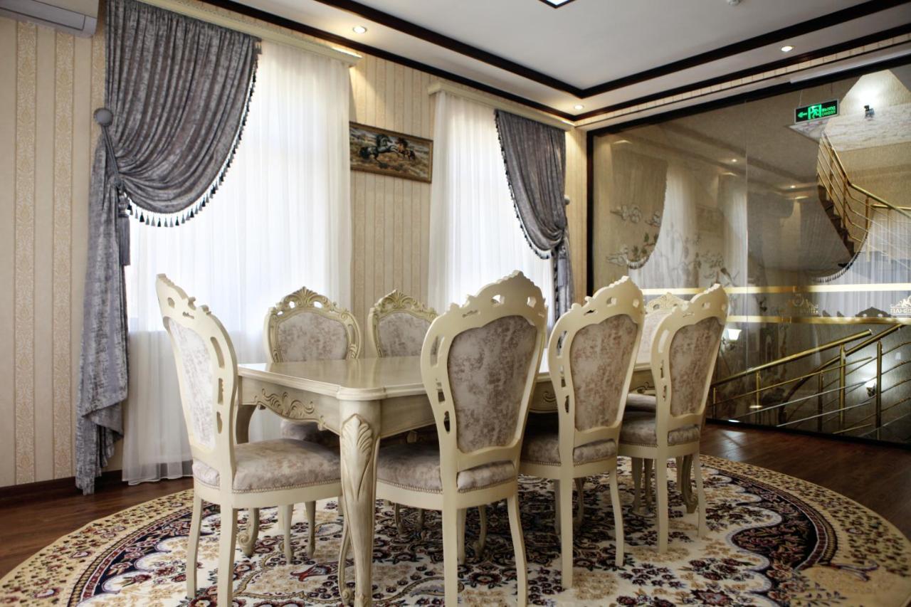 Hotel Naxshab Qarshi Exterior foto